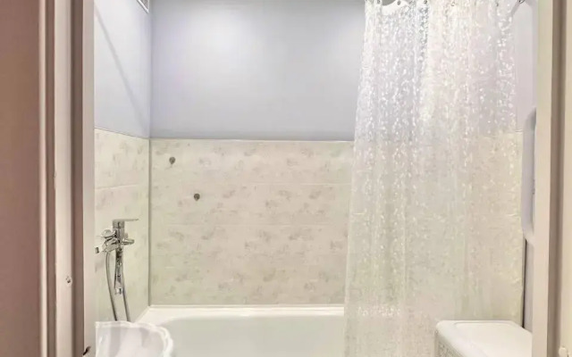 Apartments on 111 Alekseeva Street