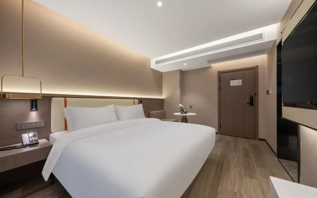 WorldHotel Quancheng Sqr Kuanholi Branch