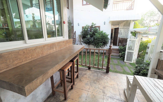 Baan Parinda (Pompom Home)
