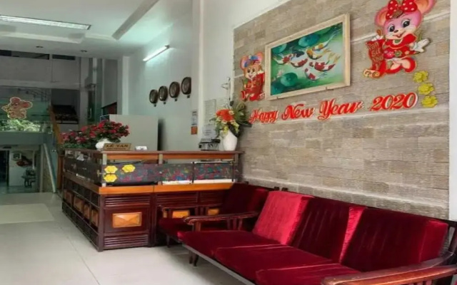Collection O Dinh Dinh Hotel - Near Tan Son Nhat Airport