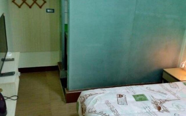 Huayin Lotto Hostel