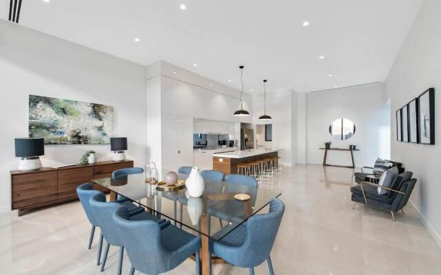 Melbourne City Apartments Panoramic Skyview Penthouse