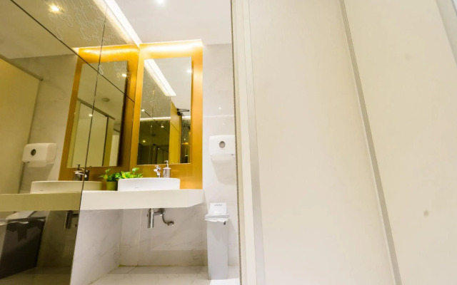 Samran Place Hotel