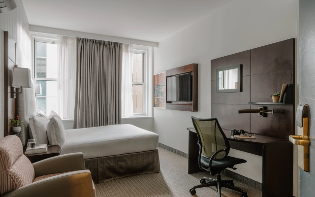 Club Quarters Hotel Faneuil Hall, Boston