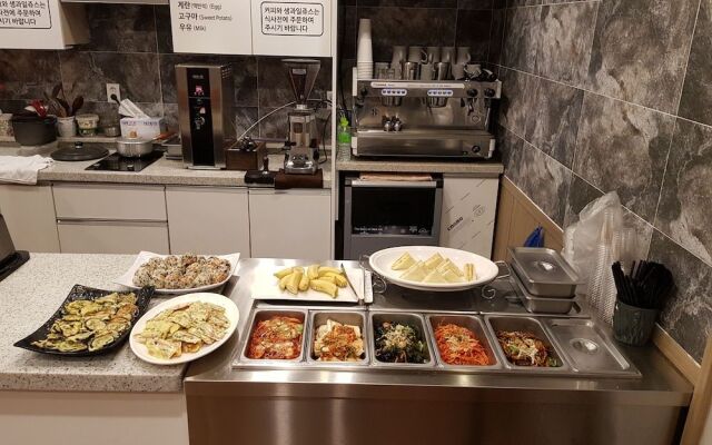 Hanam 1st Business Hotel