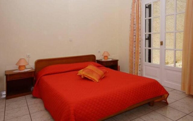 Alexandra Natalia Aparthotel