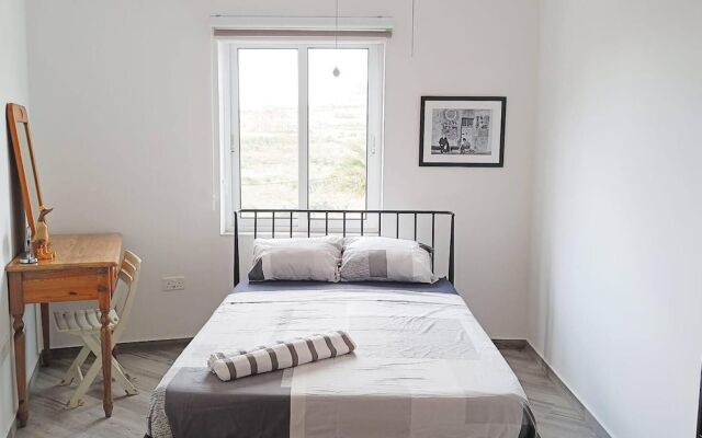 Gozo Escape, 2-bed Apartment in Marsalforn