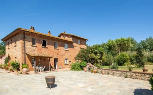 Villa al Molino Comfortable Holiday Residence