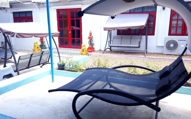 Super Hostel