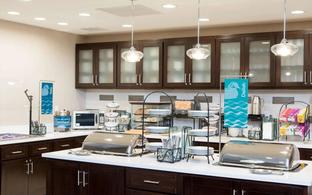 Homewood Suites by Hilton Cleveland/Sheffield