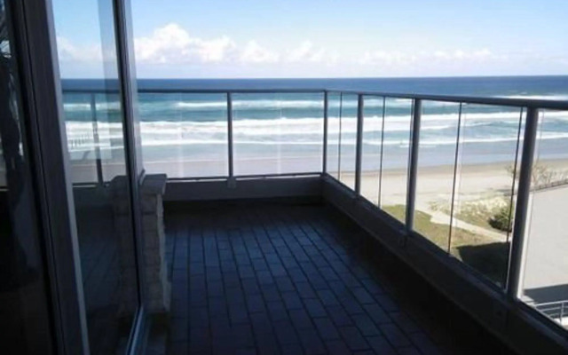 Pacific Surf