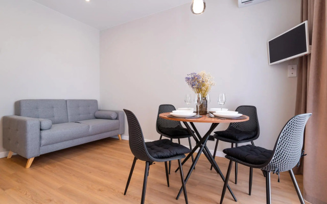 LetoApart (ЛетоАпарт) на улице Искры 88