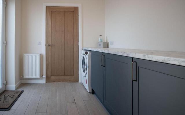 South Carvan View - 4 Bedroom Holiday Home - Tavernspite