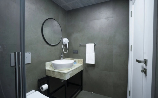 Estera Hotel & Spa