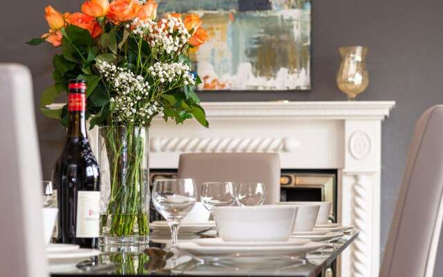 Cozy Holiday Home in Morval With Private Garden