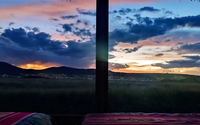 Uros Suma Jakana Lodge