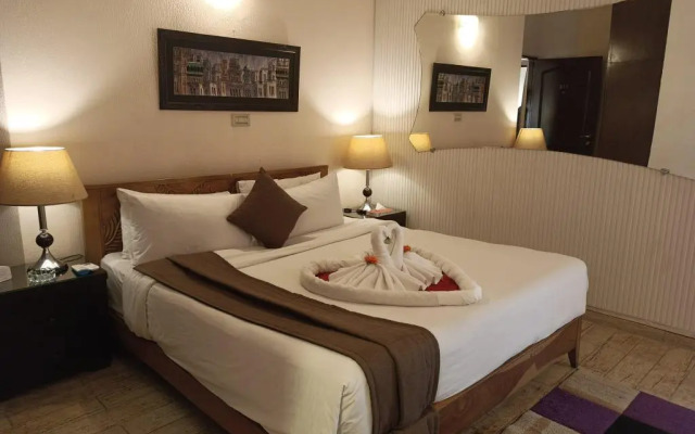 Maisonette Hotel & Resort - Lahore