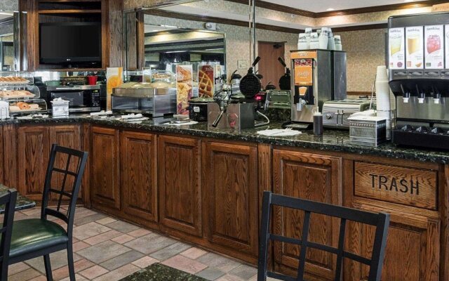 Comfort Inn Bossier City Casino Area near Shreveport Downtown