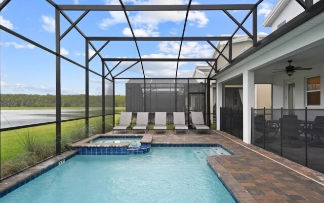 Storey Lake - 9 Bedroom Home With Pool - 1678st 9 Home by Redawning