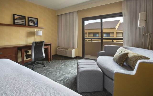 Courtyard by Marriott Boston Andover