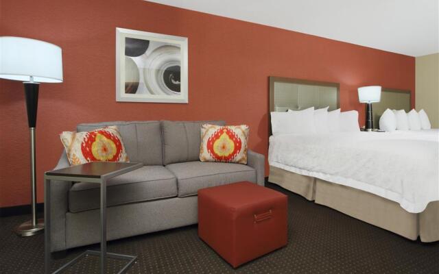 Hampton Inn Columbus - Airport