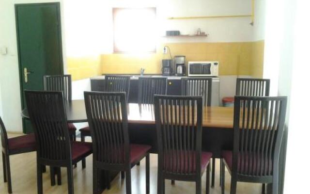 Hostel66