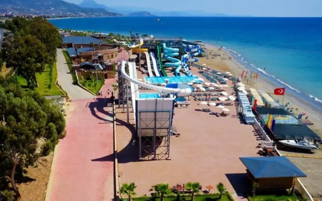 Eftalia Marin Resort Hotel