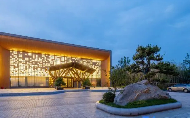 Floral Lux Hotel·Jinan Jianshan Jielu Tang Style Homestay – Outside – Jinan