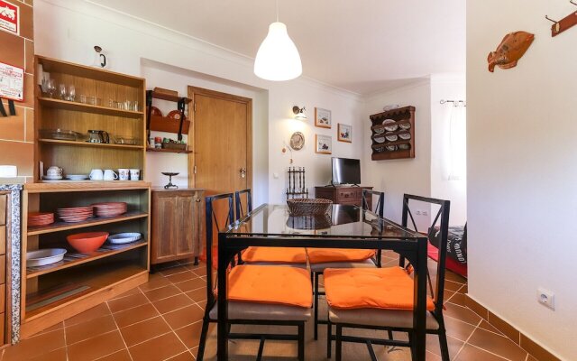 Guincho Typical House I by Homing