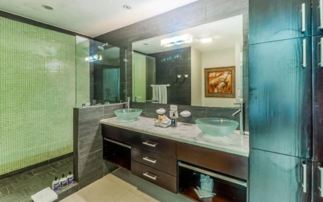 Elegant Beachfront Condo at Diamonte del Sol - 801s by RedAwning