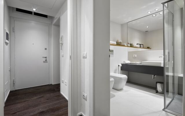 Emilia Suite Express