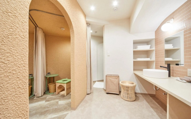 Sakura Garden Hotel