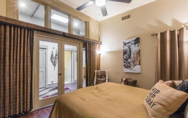708 Main St Unit 4
