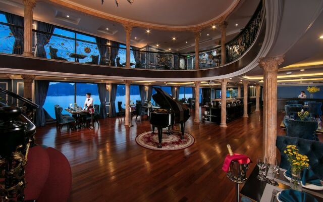 Le Theatre Cruise