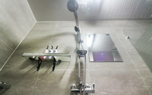 Jinju Cozy Air Hotel Jinjuseong Branch