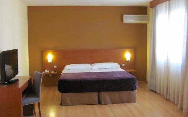 Torre Monreal Hotel Y Apartamentos