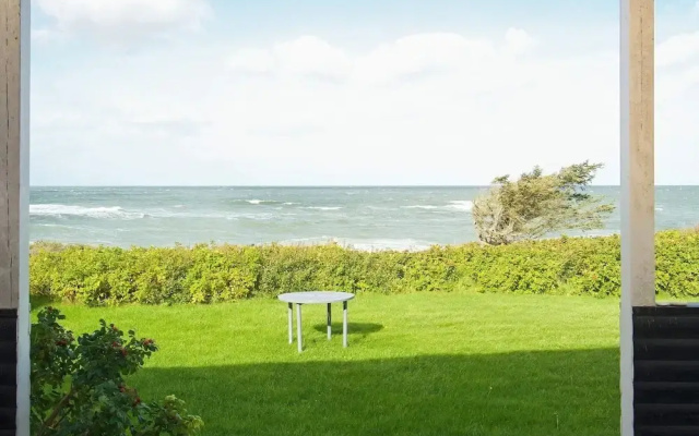 6 Person Holiday Home in Gilleleje