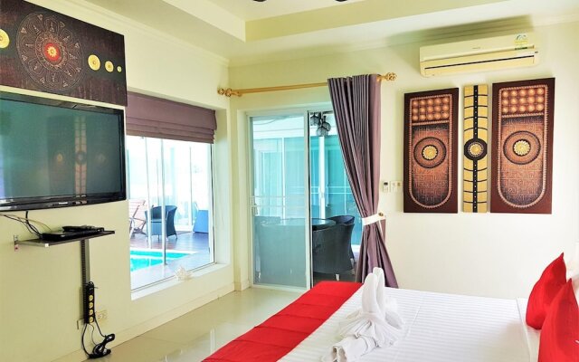 2 14 Thai Style Villa With Private Pool in Karon