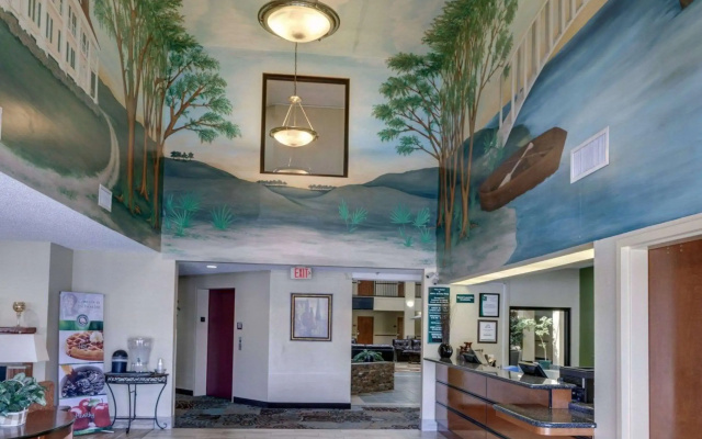 Quality Suites Baton Rouge East - Denham Springs