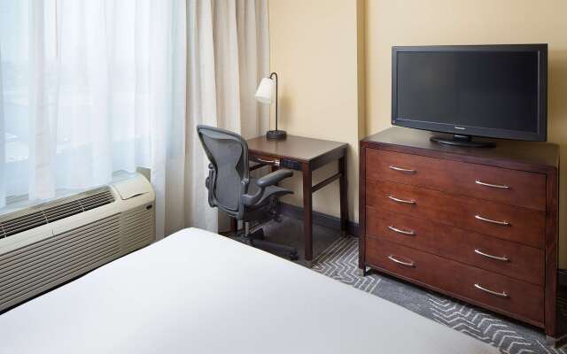 DoubleTree by Hilton Los Angeles - Commerce