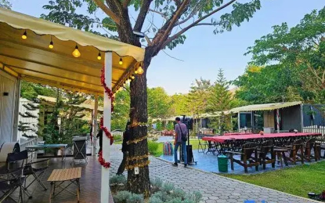 Wonder Mountain Resort