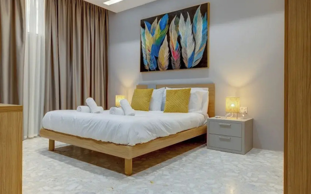 Premier Seafront Living: Ultra-luxury in Sliema