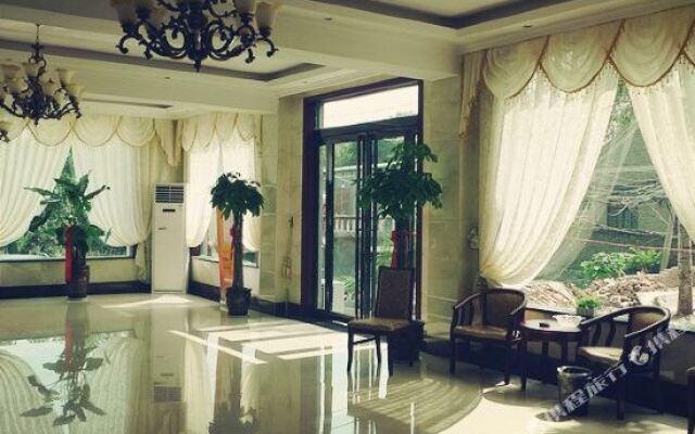 Yuntaishan Yunjie Hotel