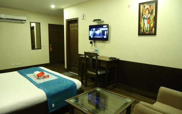 Hotel The Mansion by OYO Rooms