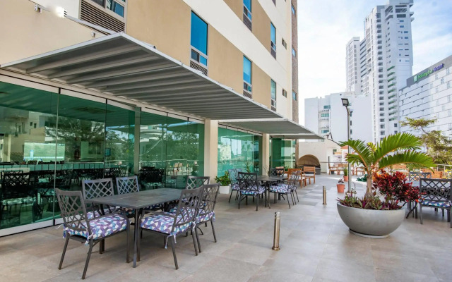 Ave Inn Hotel