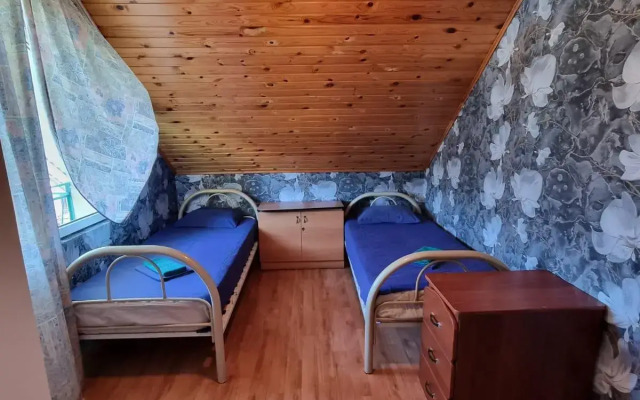 Зеленый дворик (Сочи)