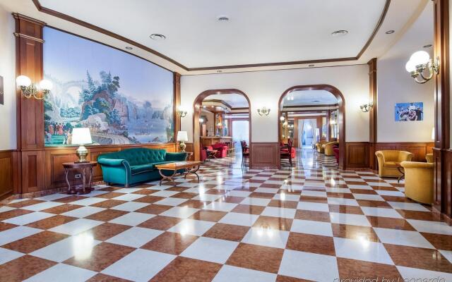 Leonardo Hotel Milan City Center