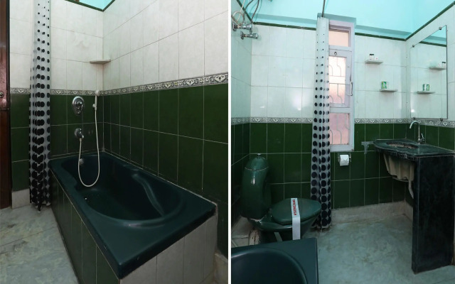 OYO 16495 Kolkata Inn