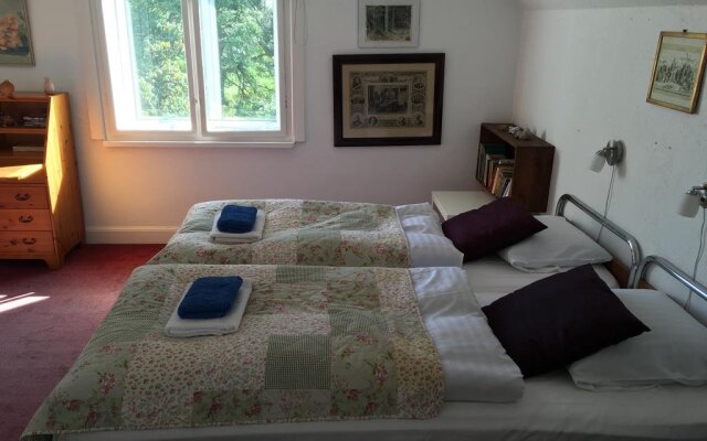Guldbjerghus bed and breakfast
