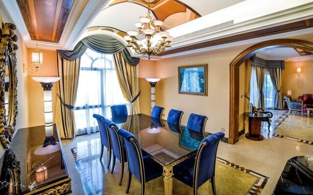 Al Raha Beach Hotel Villas